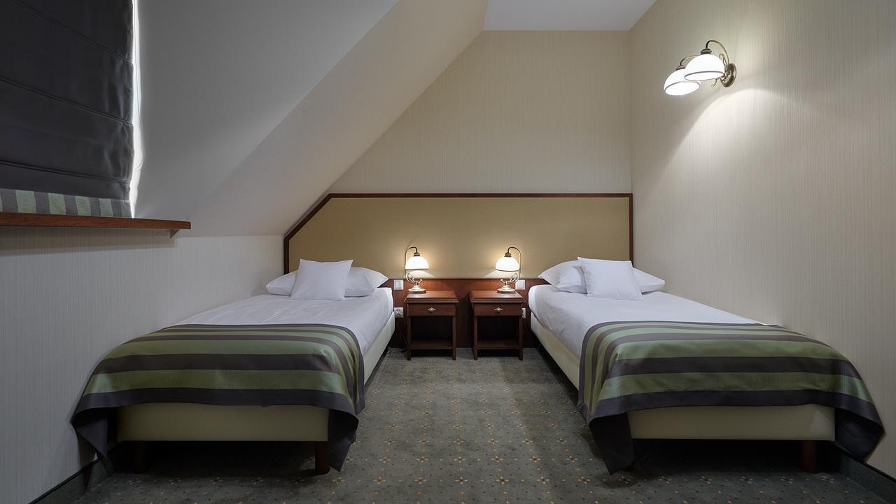Hotel Palac Poledno ภายนอก รูปภาพ